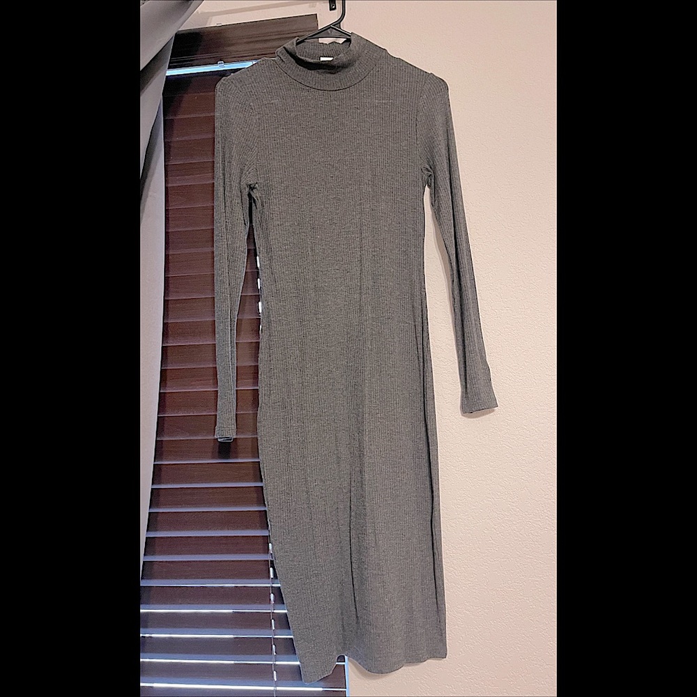 Long sleeve dress